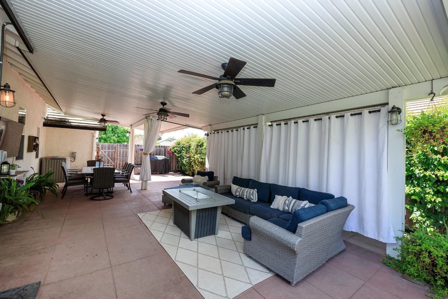 428 Douma Way, Ripon, CA 95366