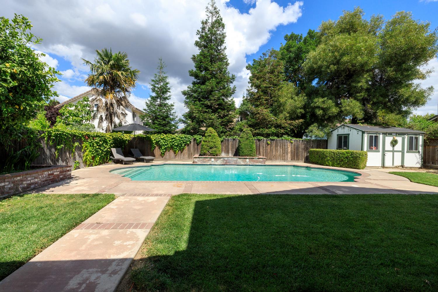 428 Douma Way, Ripon, CA 95366