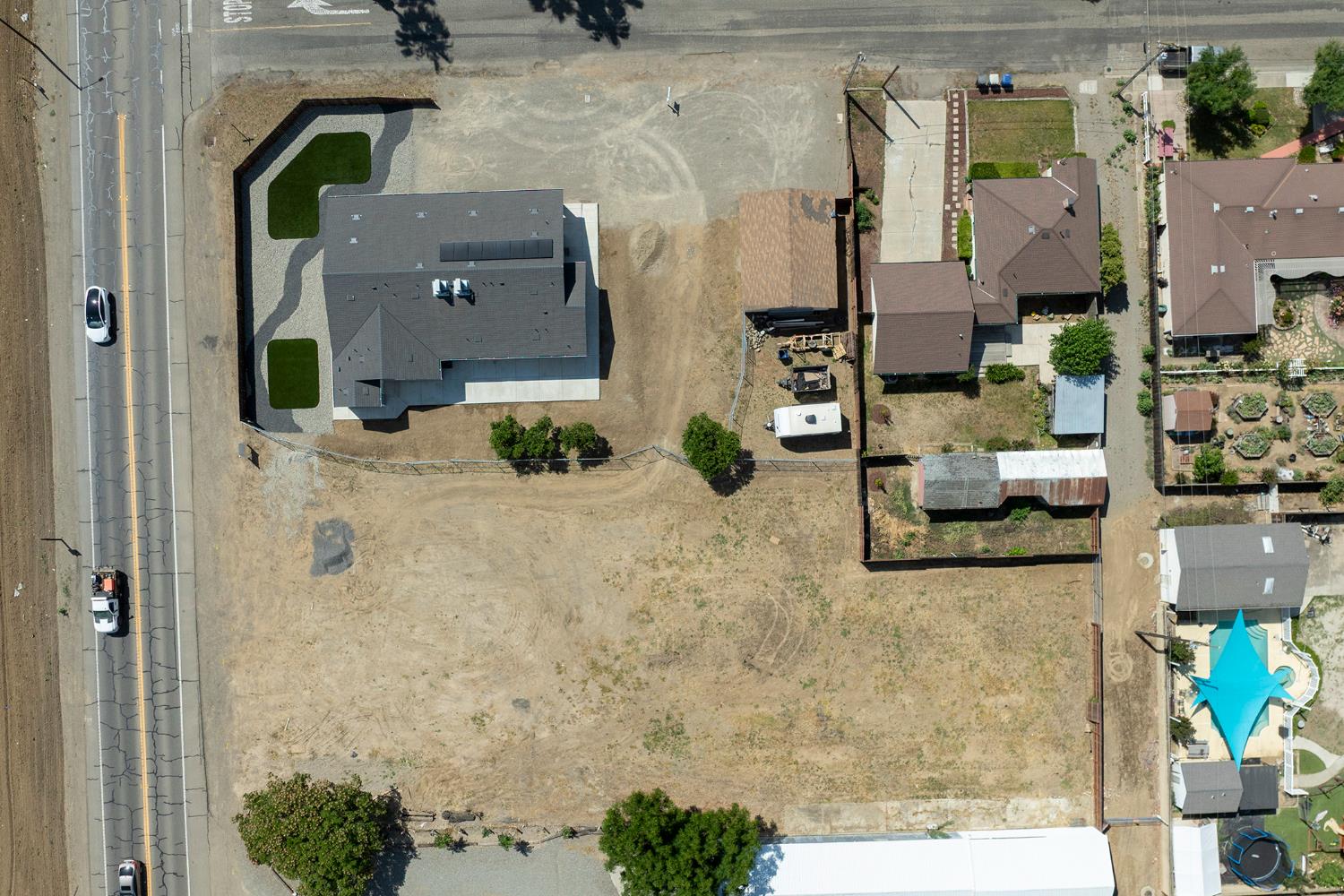 720 N 2nd St, Patterson, CA 95363