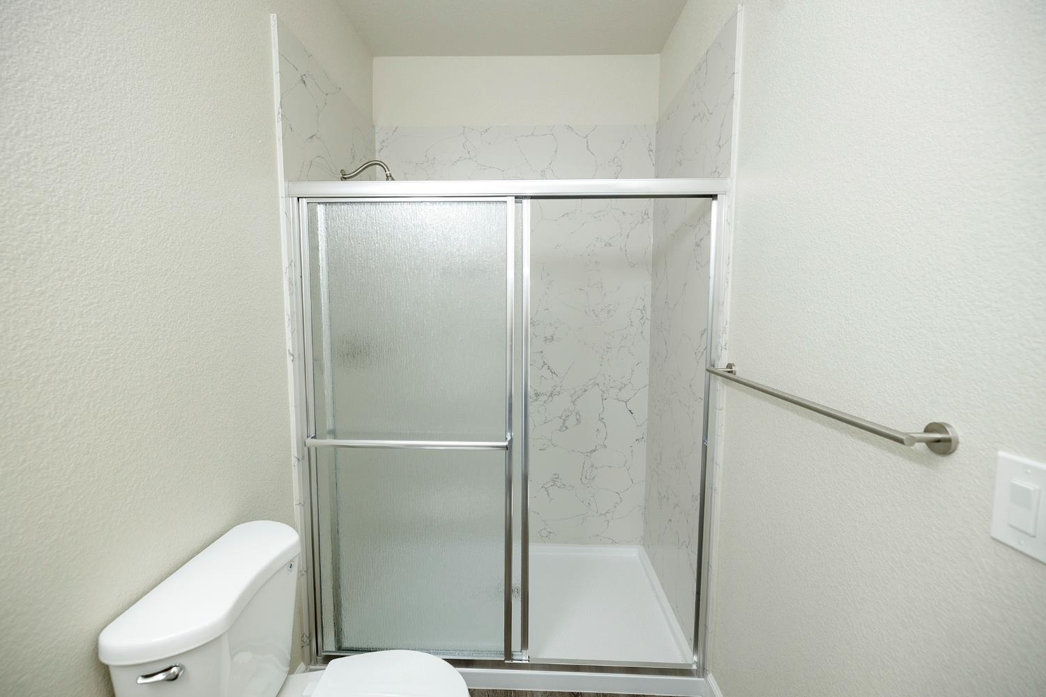 720 N 2nd St, Patterson, CA 95363