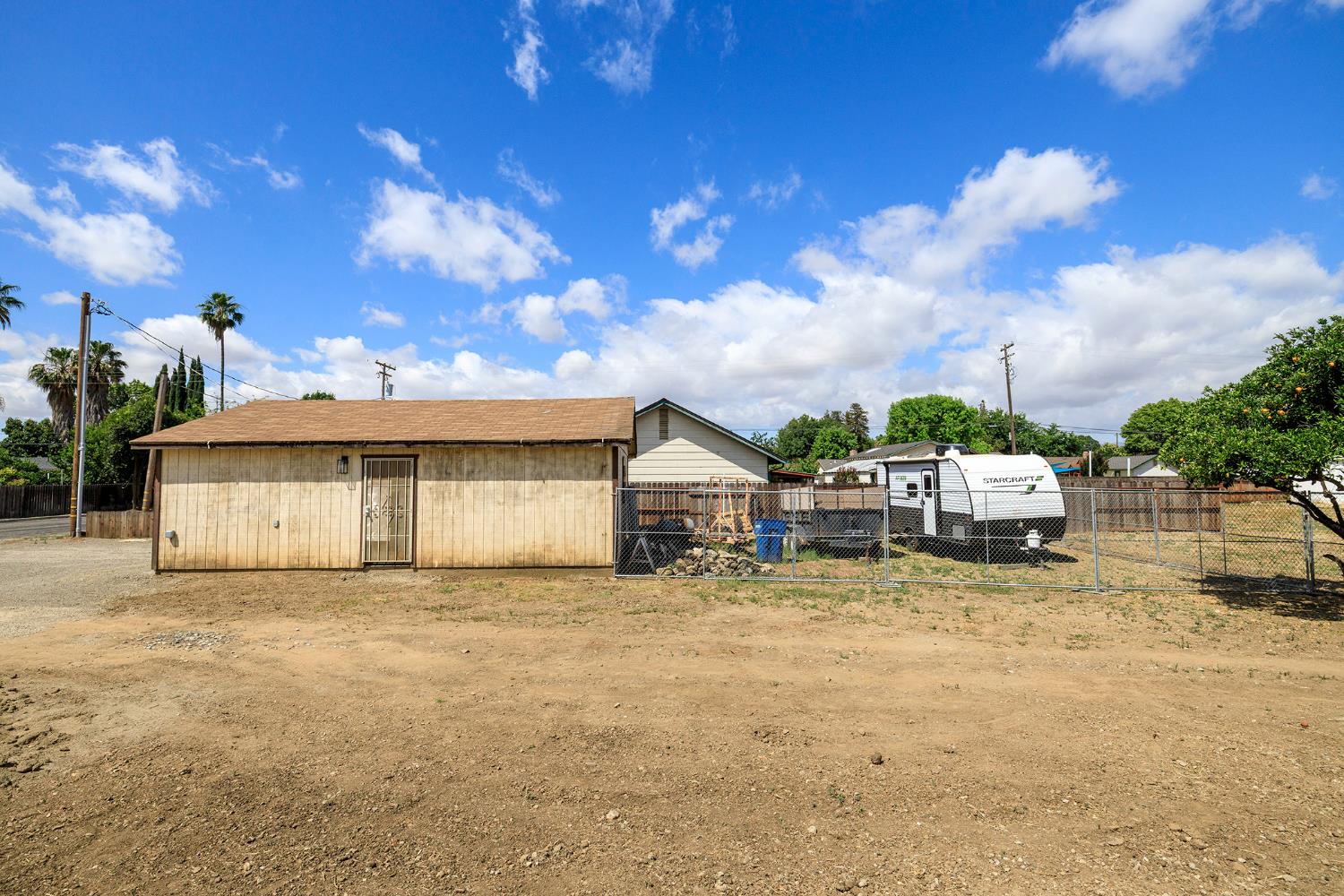 720 N 2nd St, Patterson, CA 95363