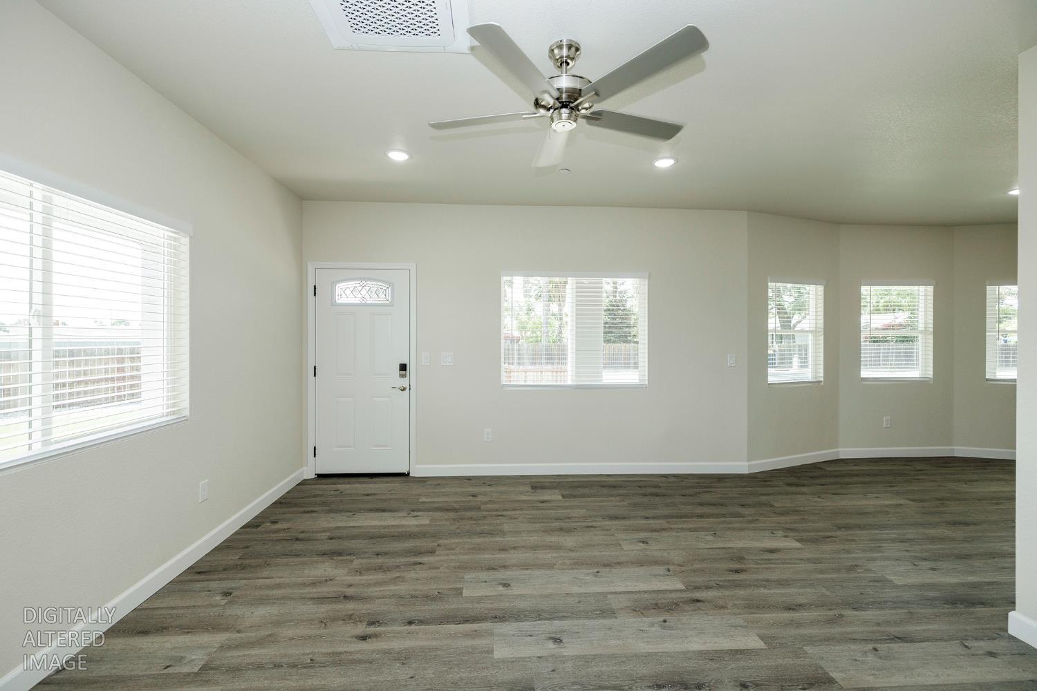 720 N 2nd St, Patterson, CA 95363
