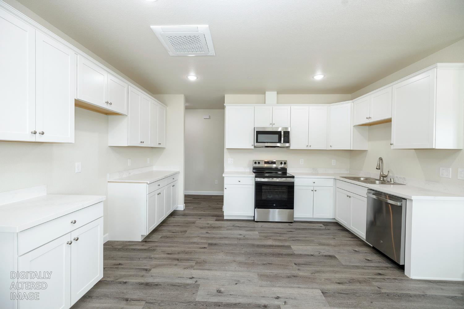 720 N 2nd St, Patterson, CA 95363