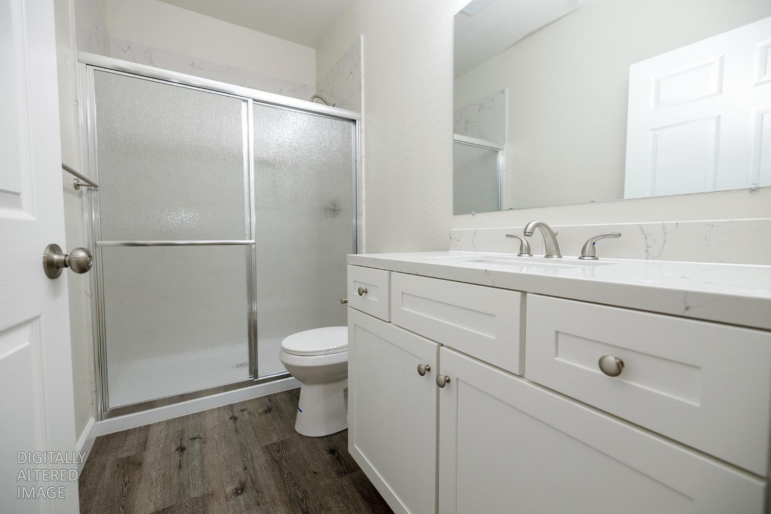 720 N 2nd St, Patterson, CA 95363