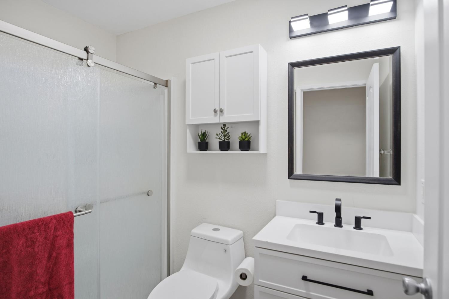 1175 Evening Star Dr, Merced, CA 95348