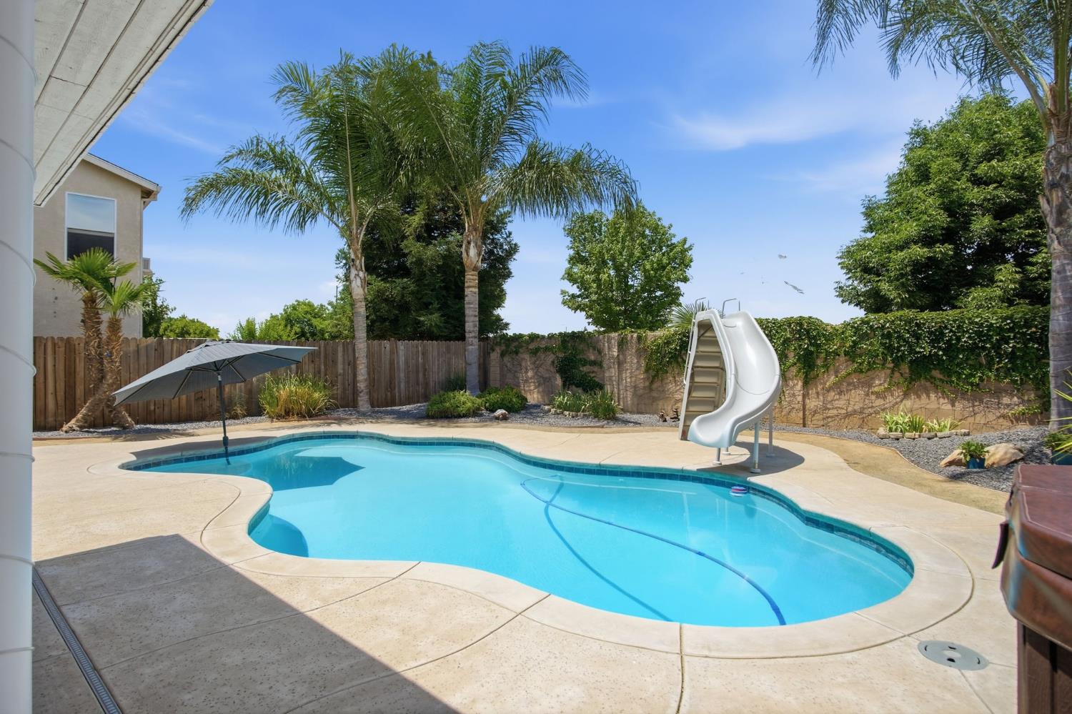 1175 Evening Star Dr, Merced, CA 95348