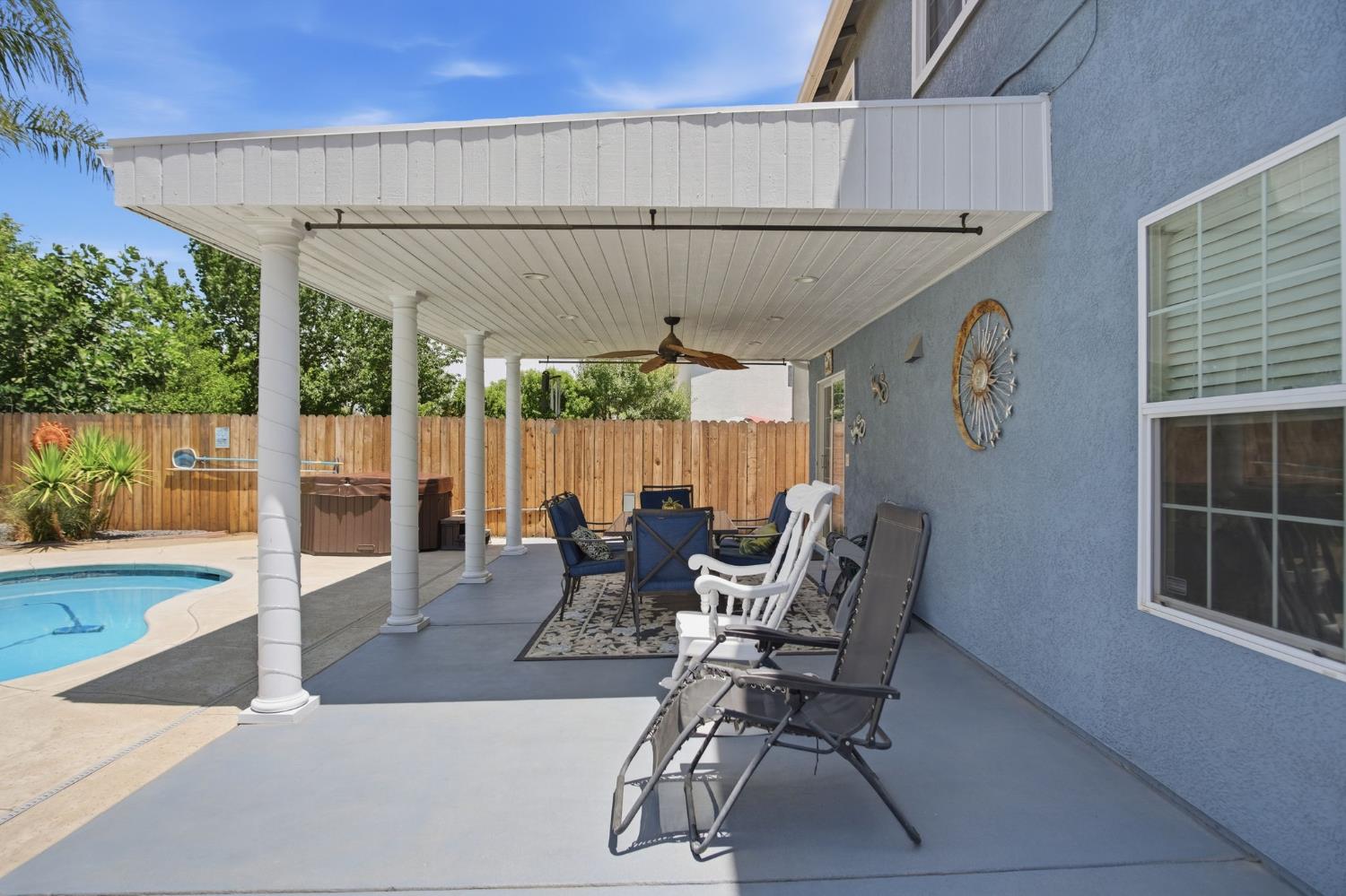 1175 Evening Star Dr, Merced, CA 95348