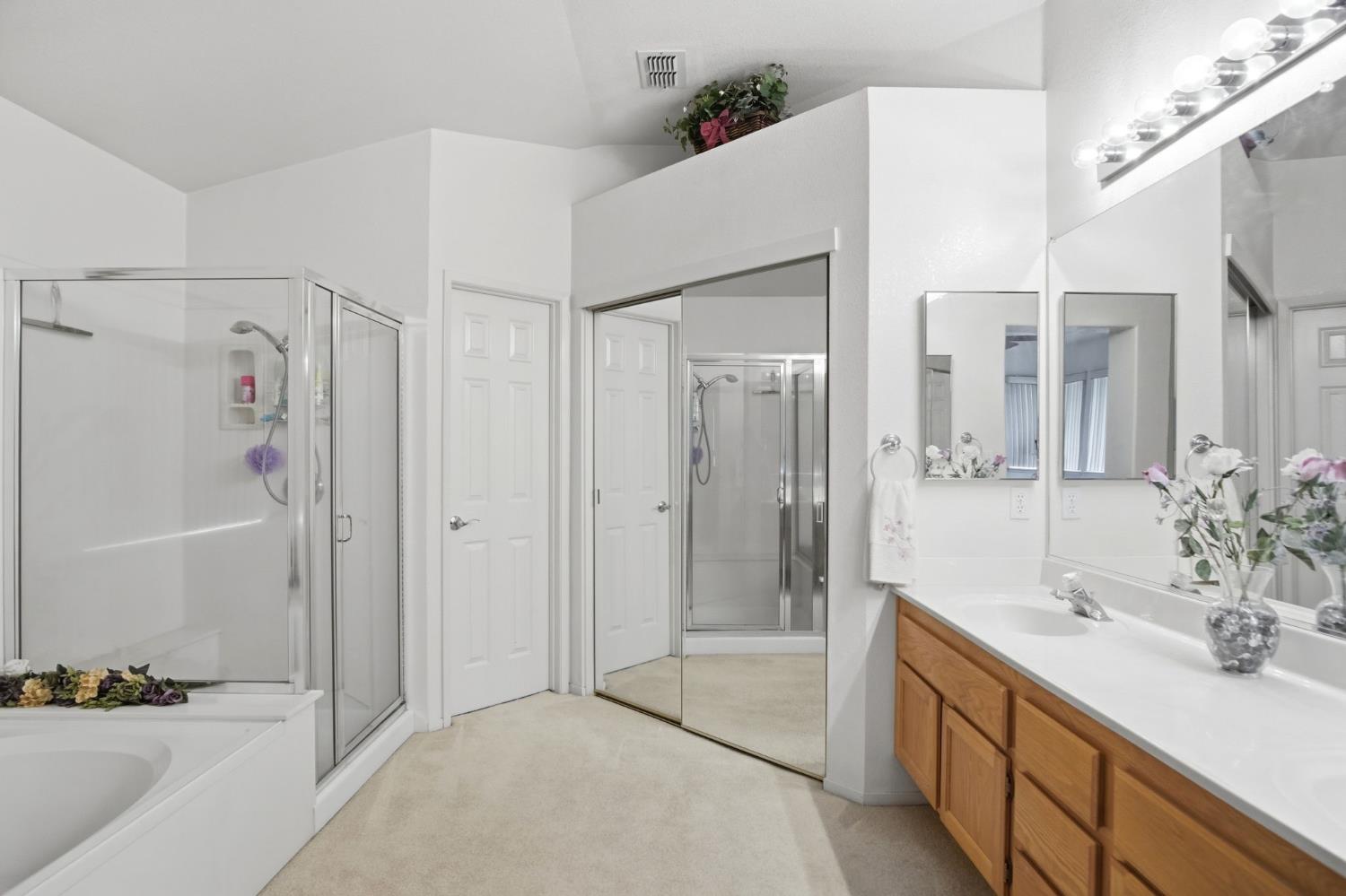 1838 N Rail St, Manteca, CA 95337