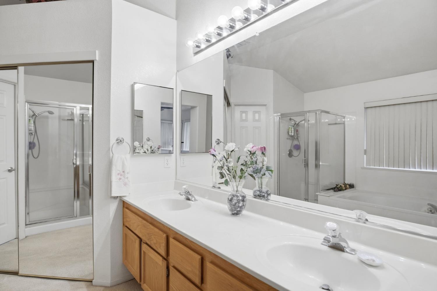 1838 N Rail St, Manteca, CA 95337