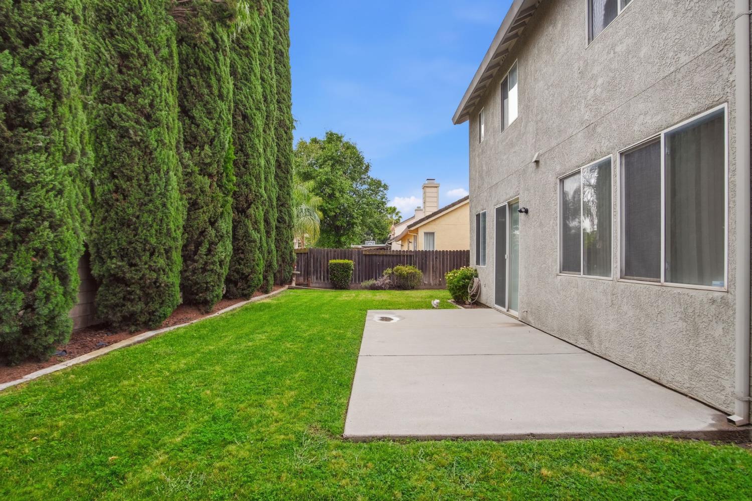 1838 N Rail St, Manteca, CA 95337