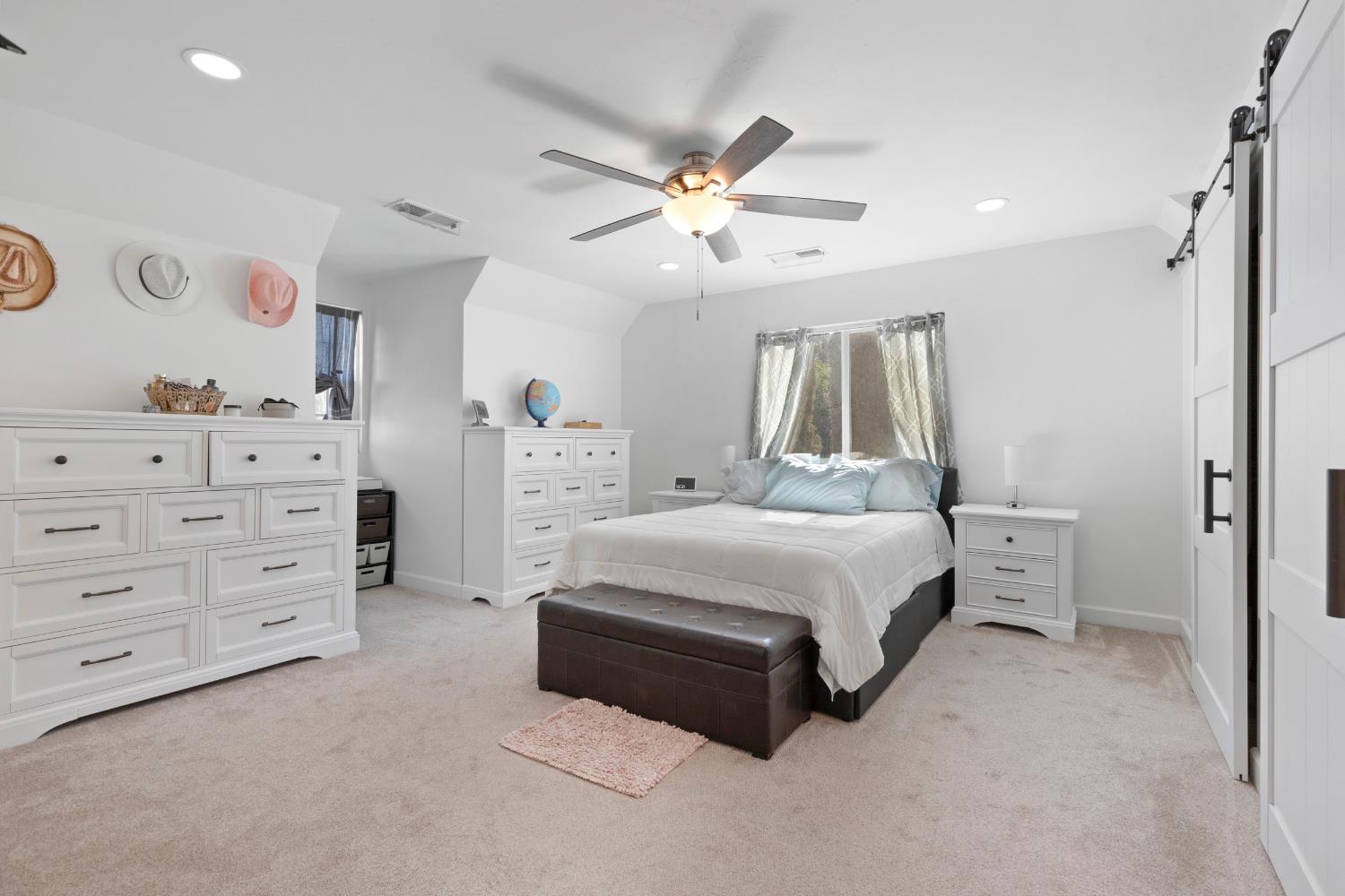 2039 Cambridge Dr, Atwater, CA 95301