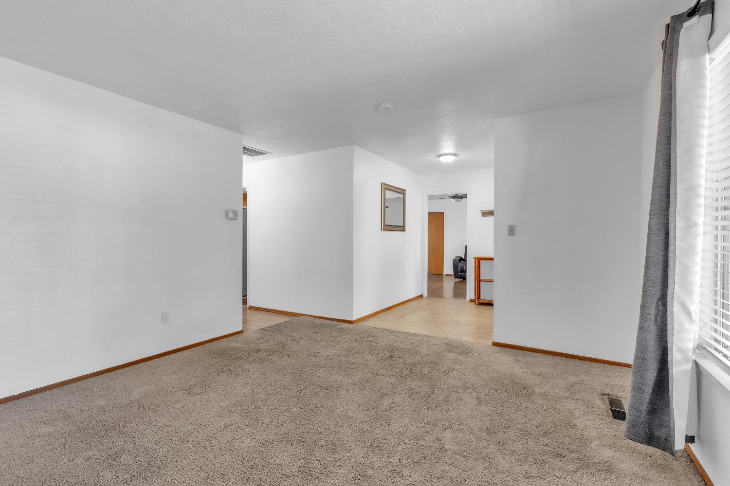 1608 Kruger Dr, Modesto, CA 95355