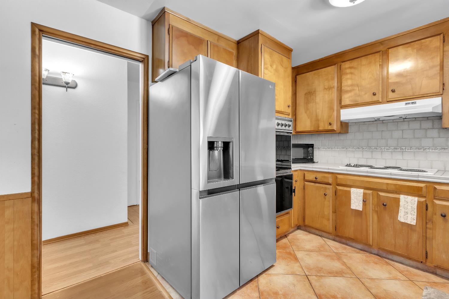 1608 Kruger Dr, Modesto, CA 95355