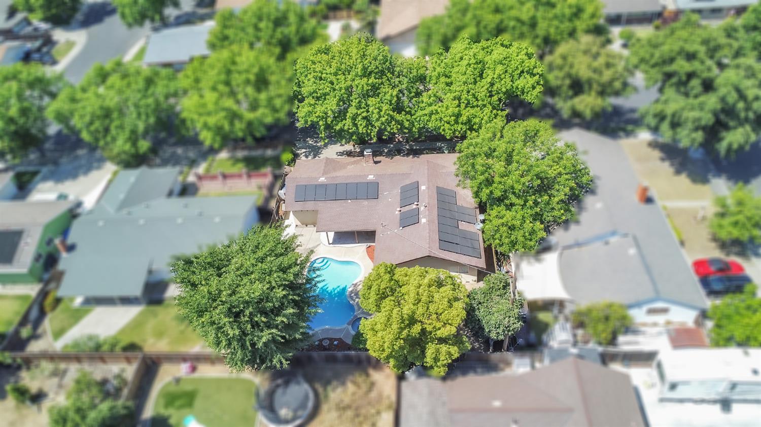 1608 Kruger Dr, Modesto, CA 95355