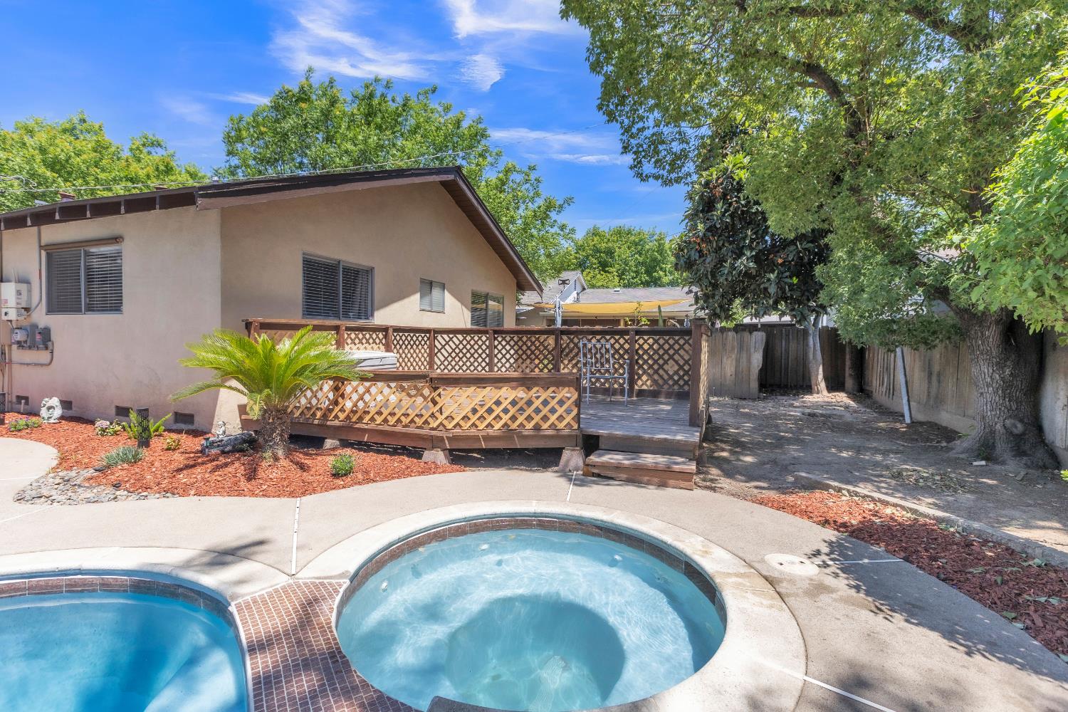 1608 Kruger Dr, Modesto, CA 95355