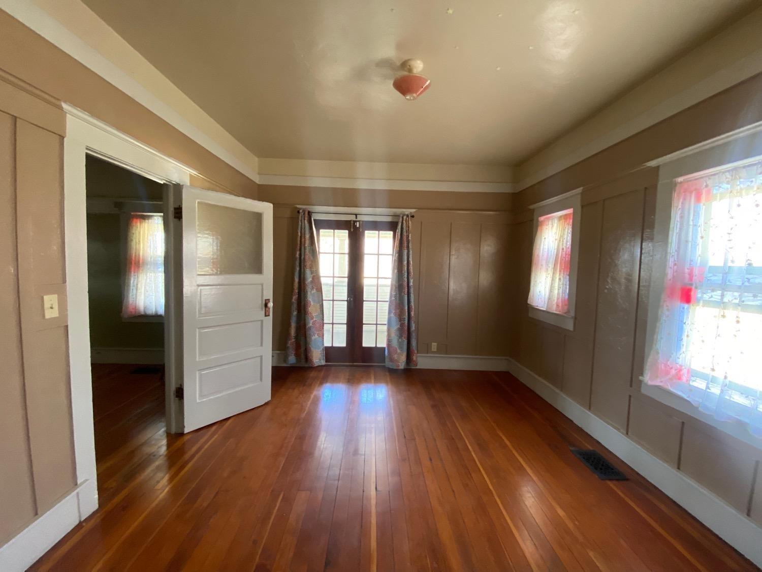 700 Wellsford Rd, Modesto, CA 95357