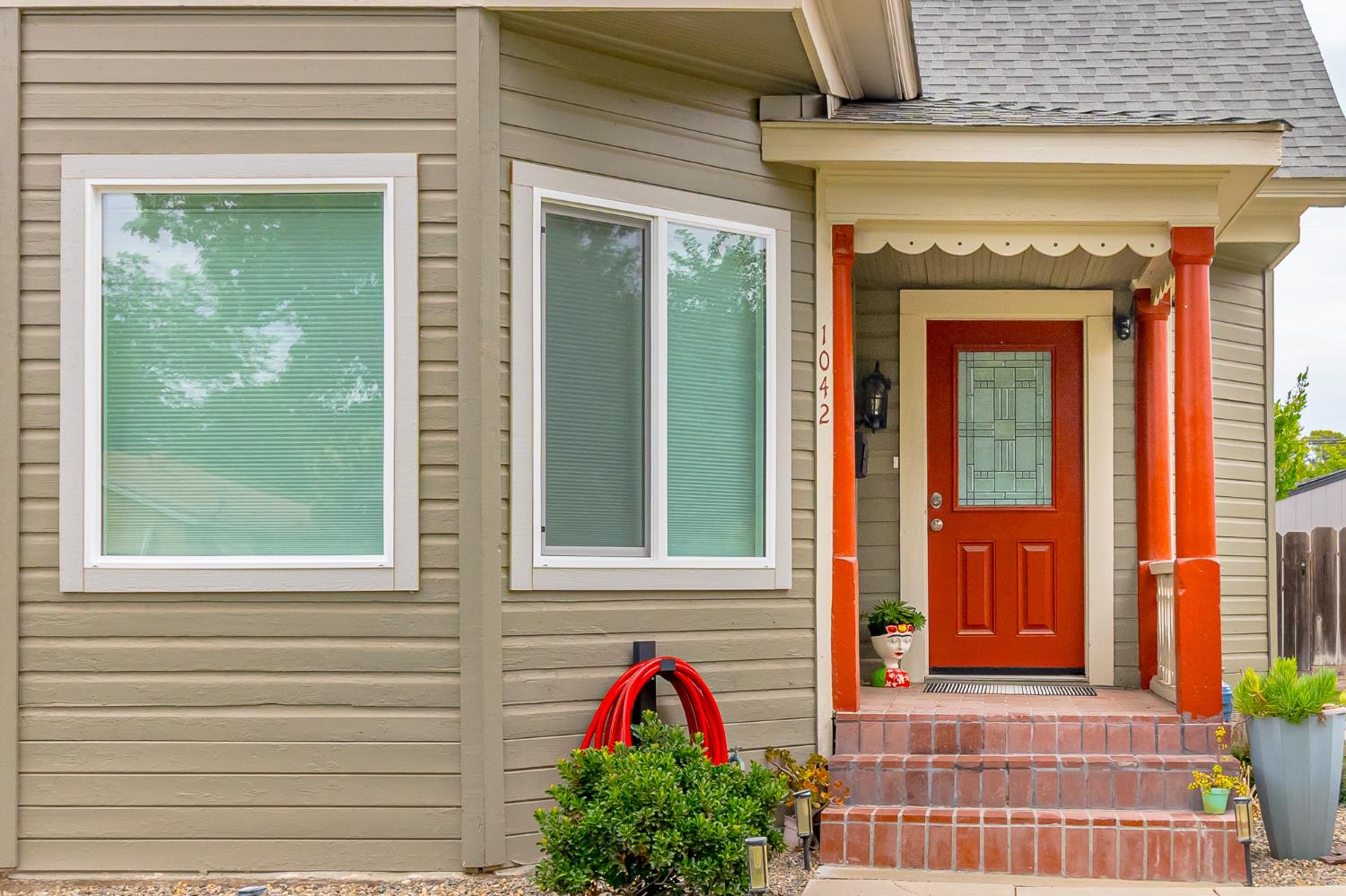 1042 R St, Newman, CA 95360