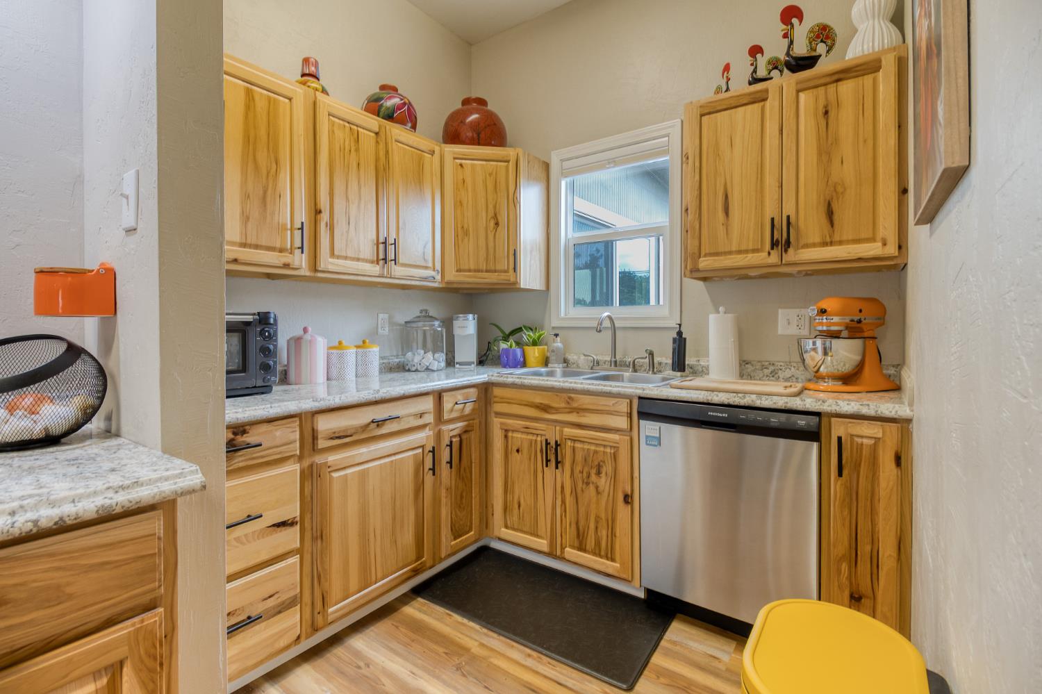 1042 R St, Newman, CA 95360