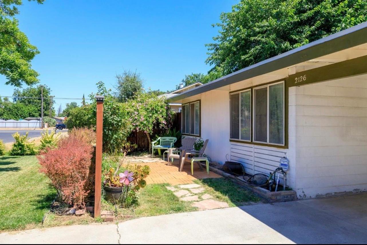 2126 Ellis St, Modesto, CA 95354