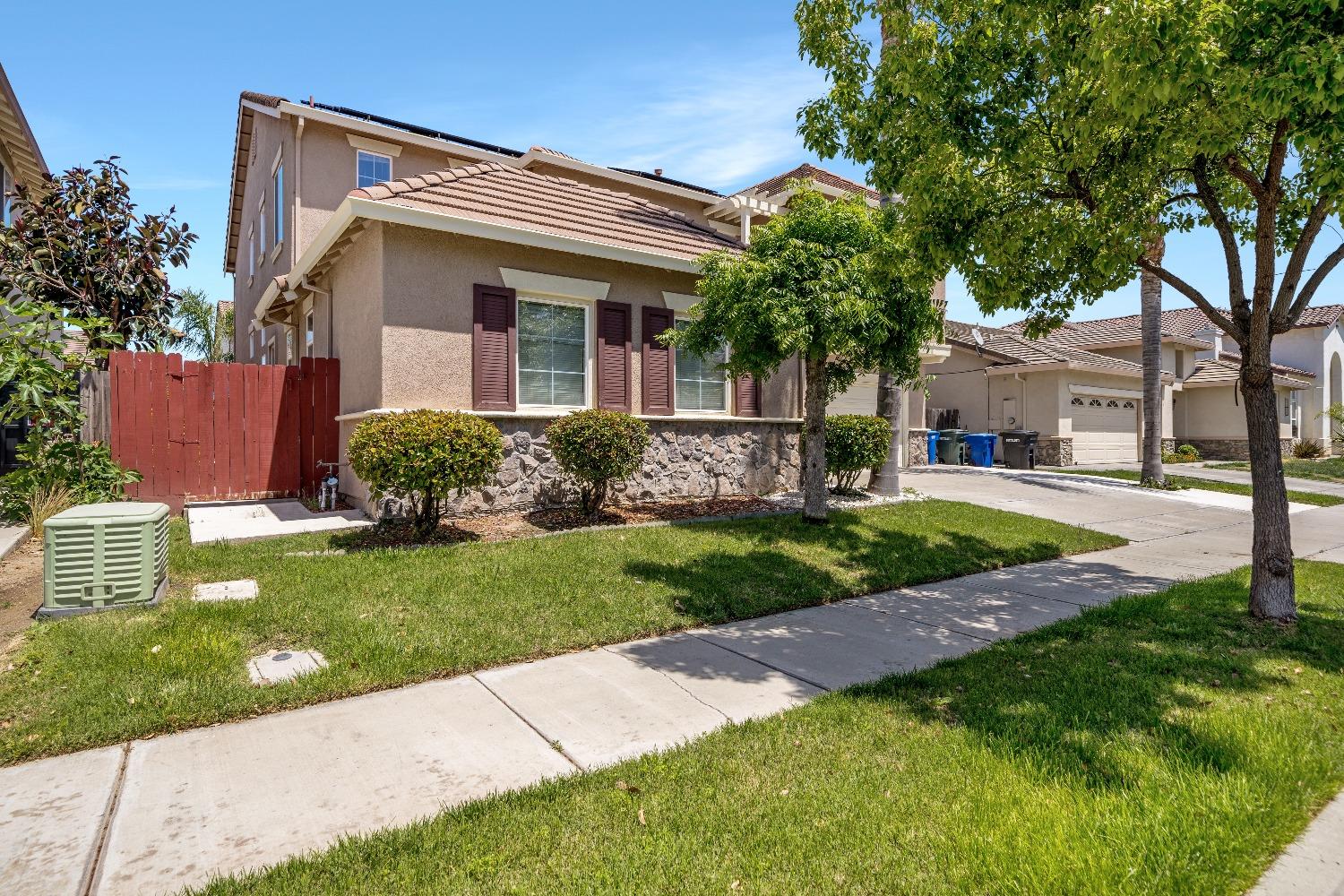 3779 Wild Oak Dr, Ceres, CA 95307