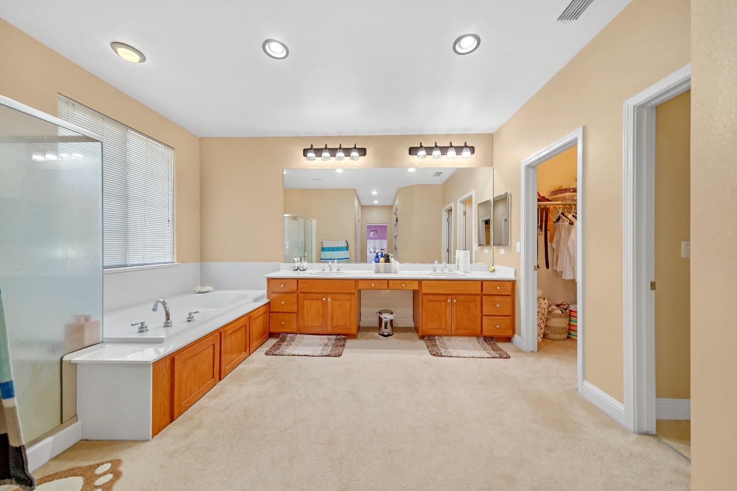 3779 Wild Oak Dr, Ceres, CA 95307