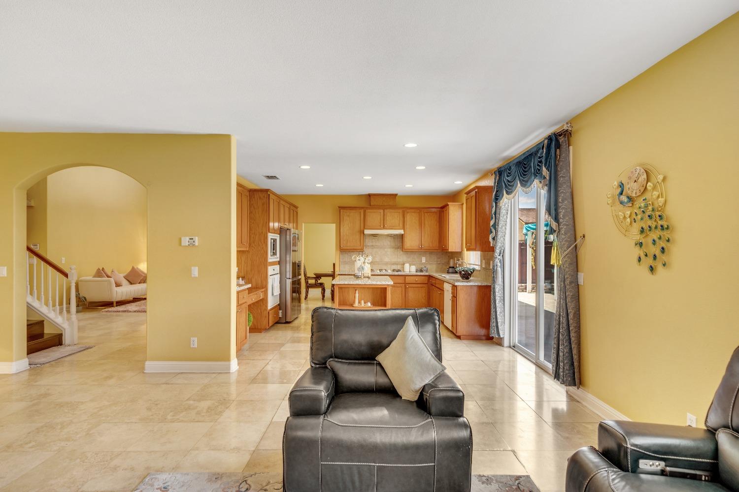3779 Wild Oak Dr, Ceres, CA 95307