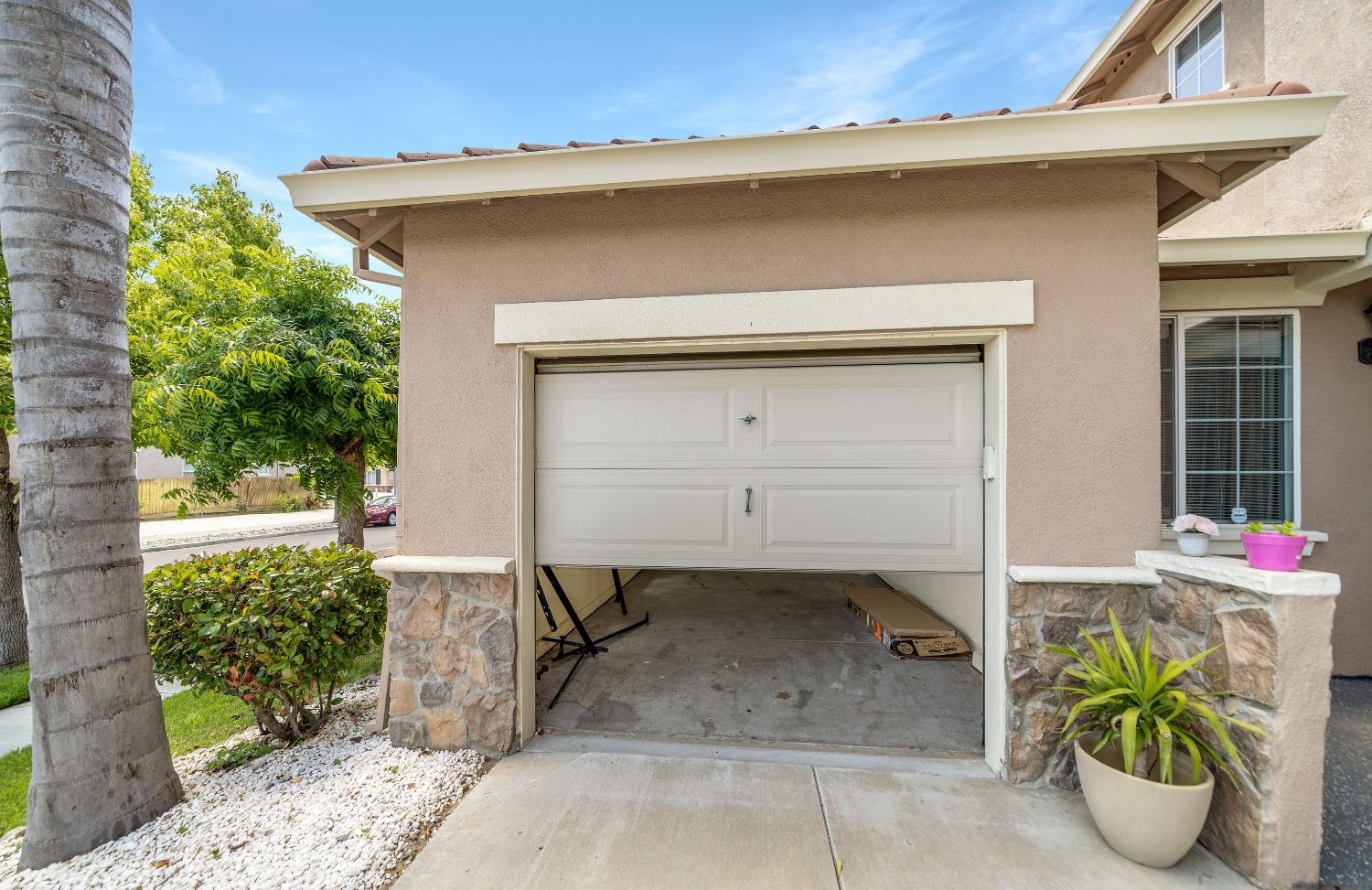3779 Wild Oak Dr, Ceres, CA 95307
