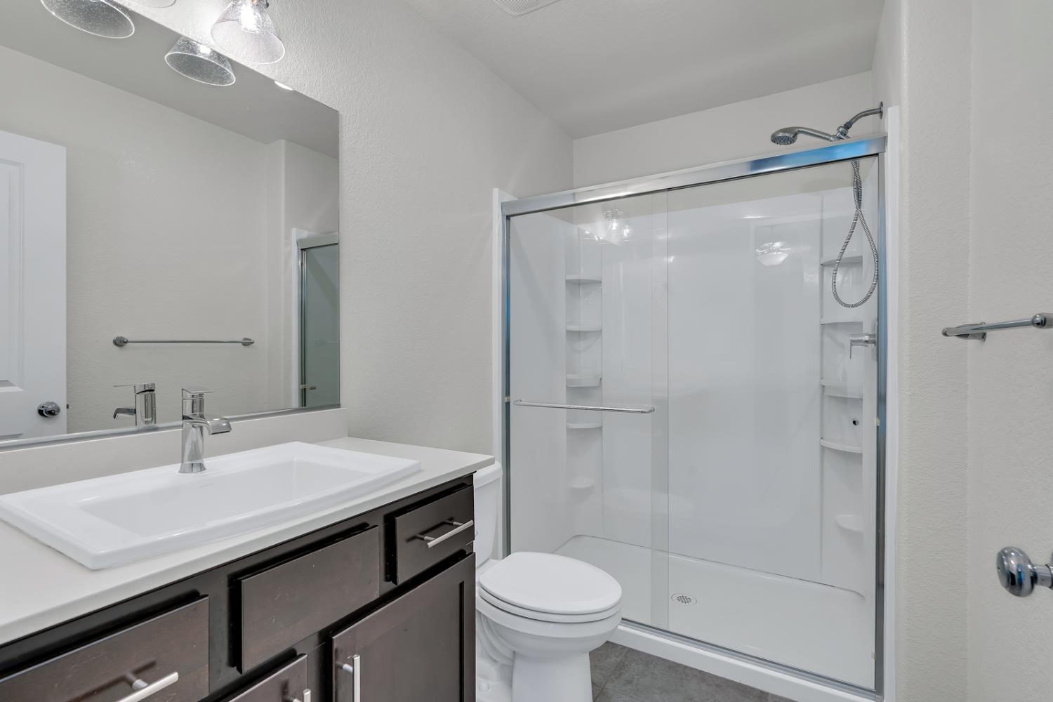 324 Shafer Trail Ct, Merced, CA 95341