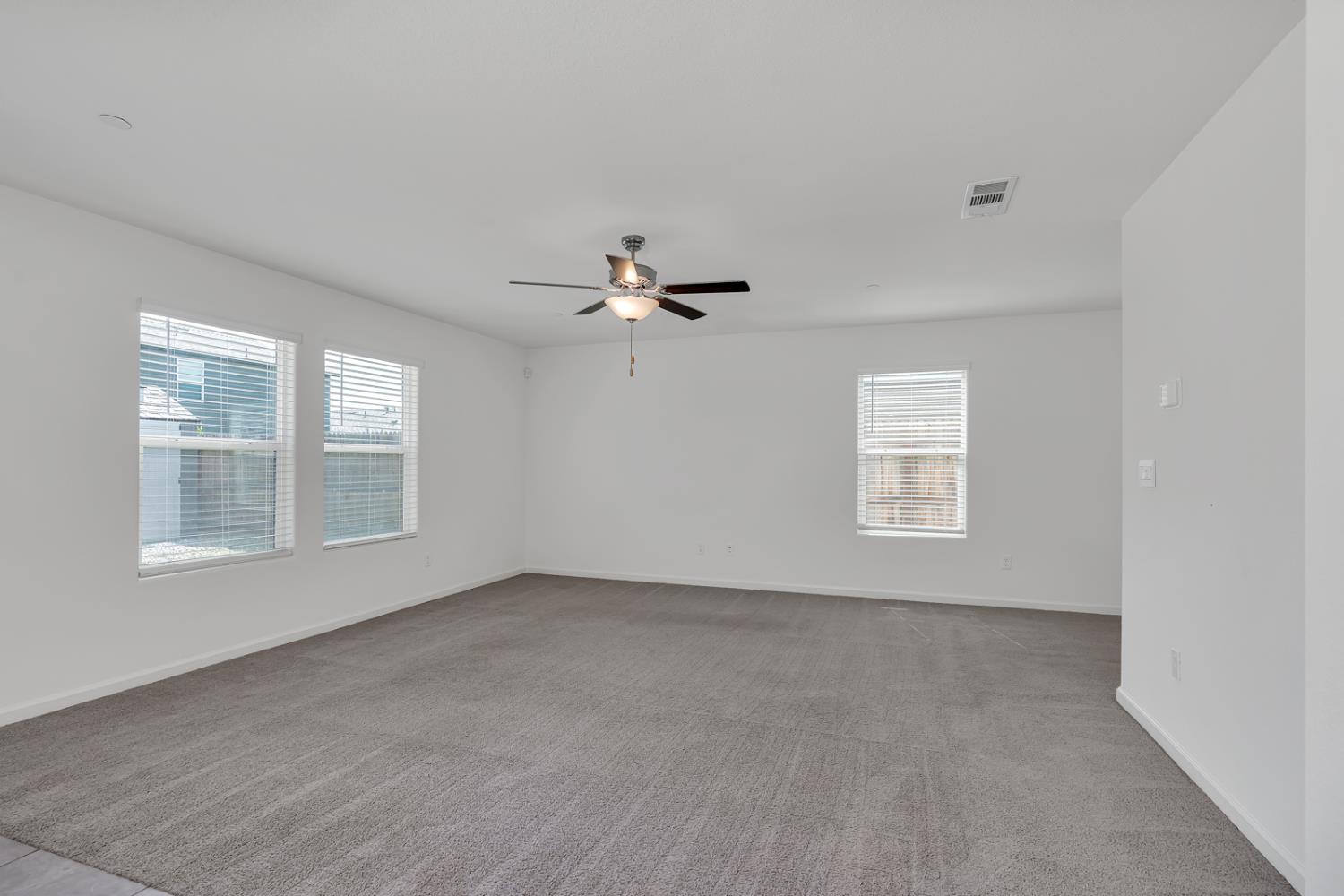 324 Shafer Trail Ct, Merced, CA 95341