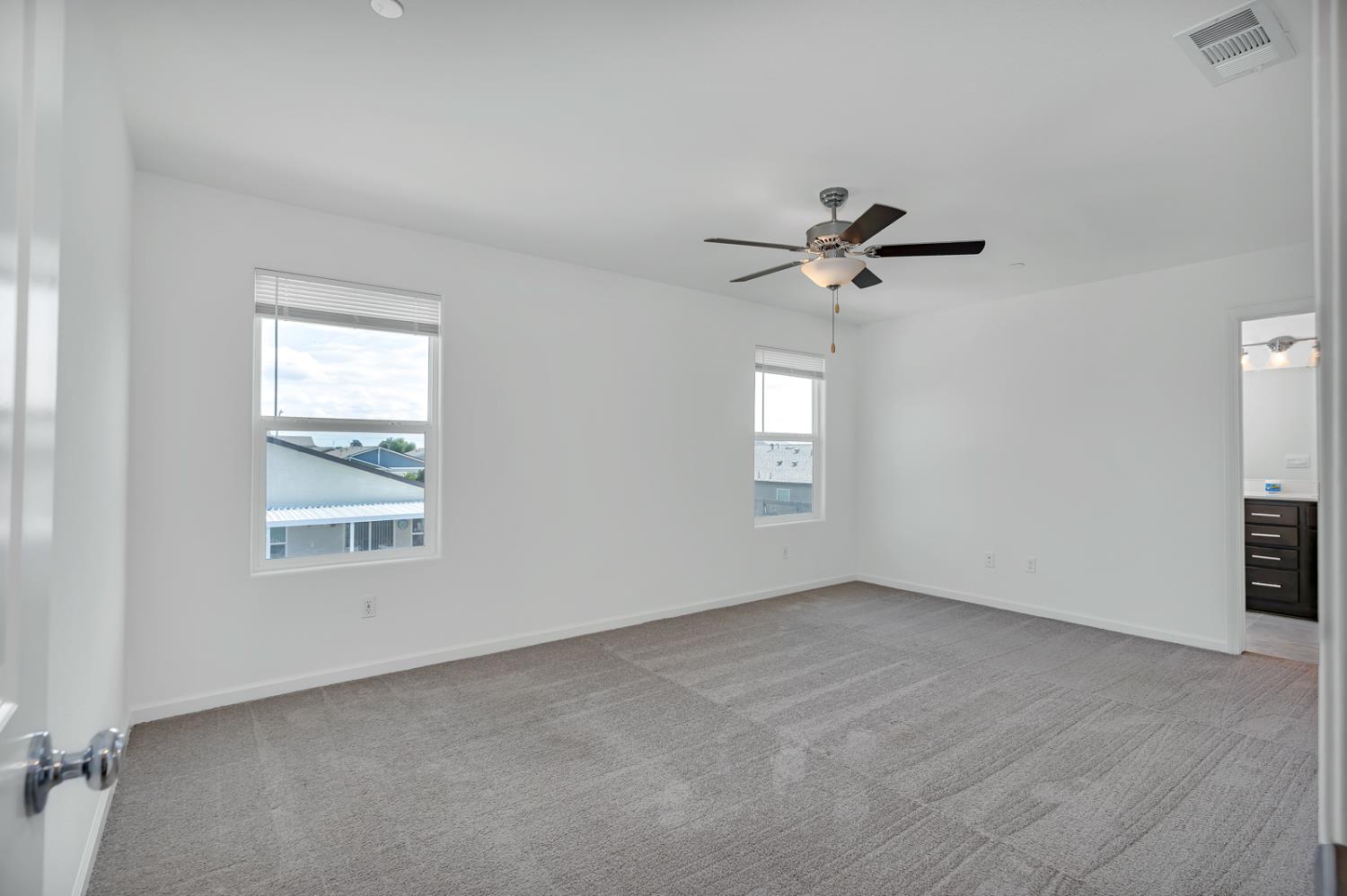 324 Shafer Trail Ct, Merced, CA 95341