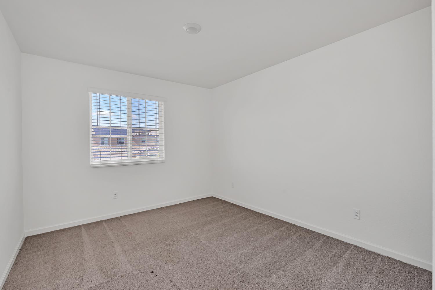 324 Shafer Trail Ct, Merced, CA 95341