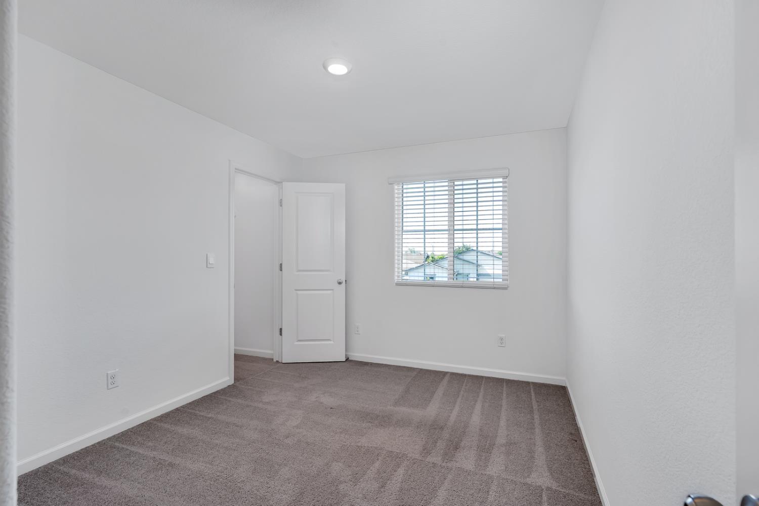 324 Shafer Trail Ct, Merced, CA 95341