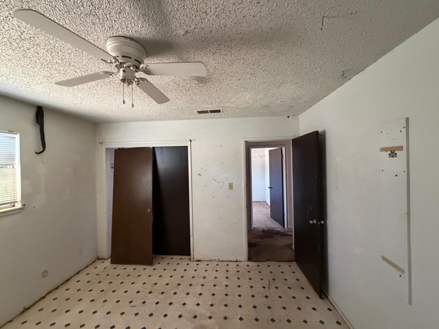 2141 Balboa Ave, Merced, CA 95348