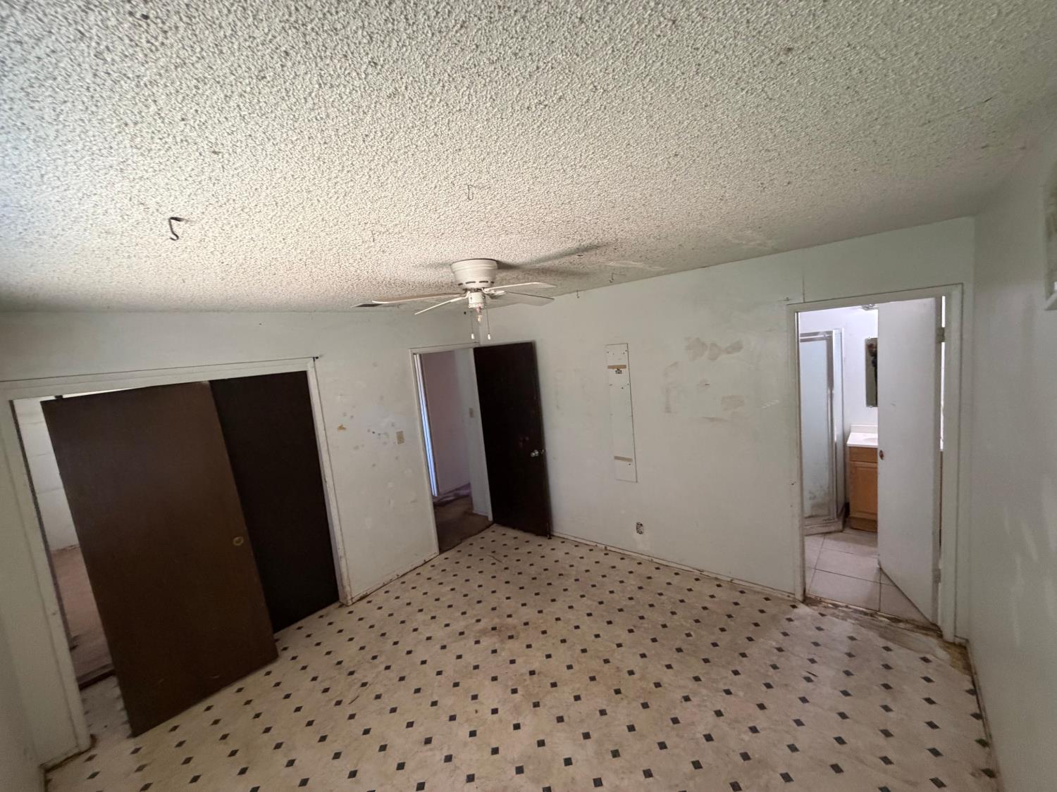 2141 Balboa Ave, Merced, CA 95348