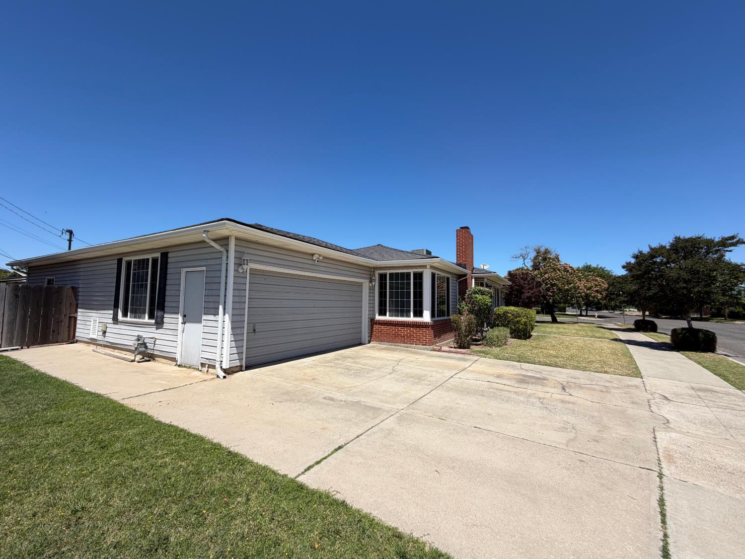 2275 5th St, Atwater, CA 95301