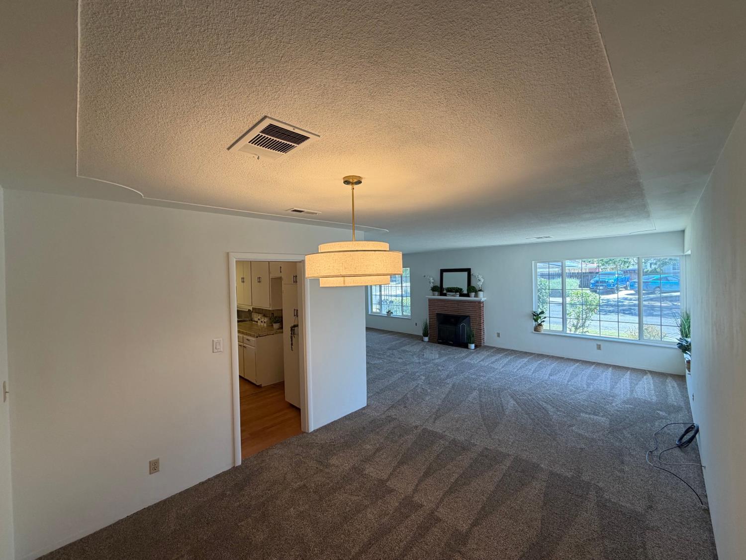 2275 5th St, Atwater, CA 95301