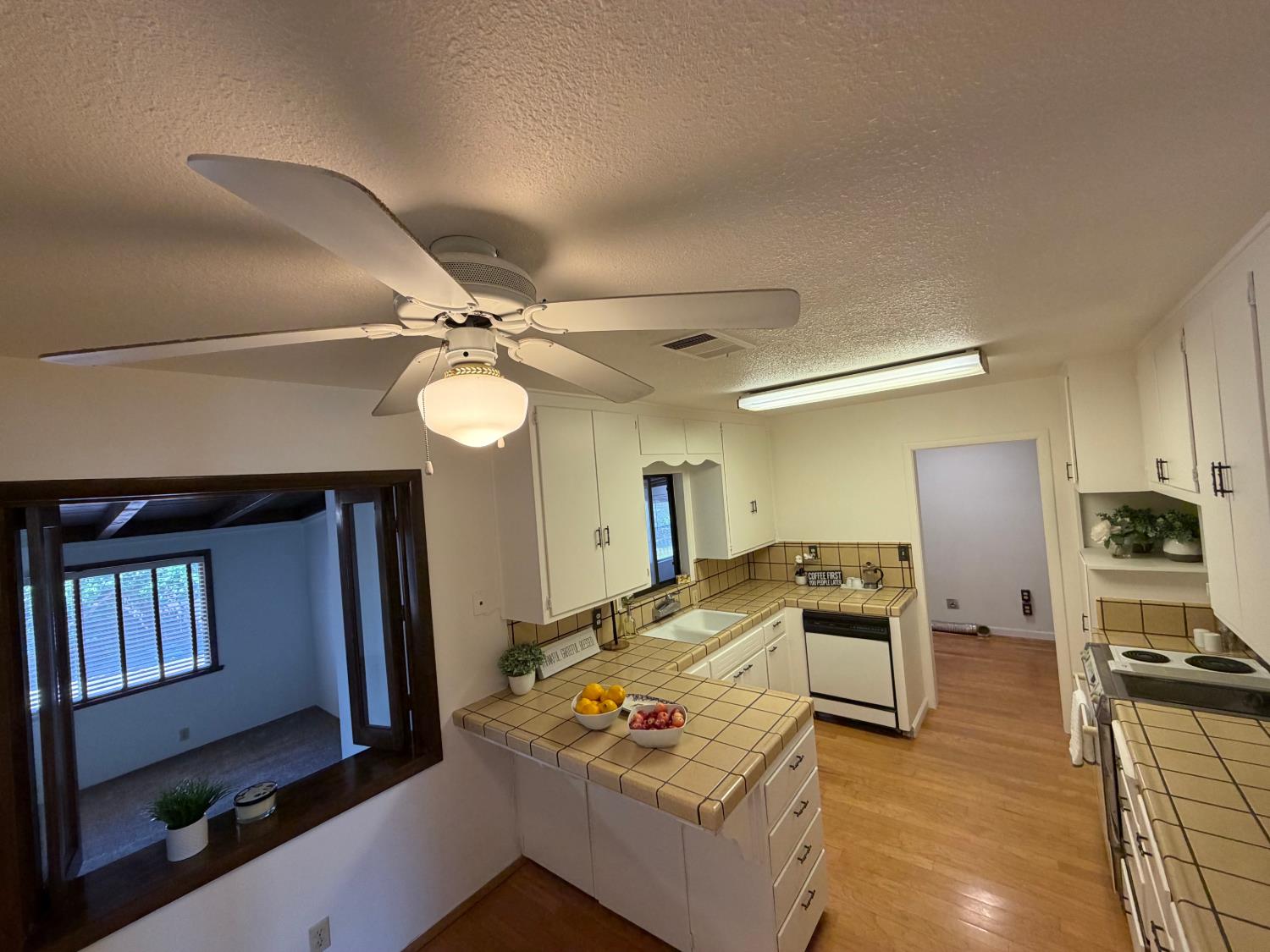 2275 5th St, Atwater, CA 95301
