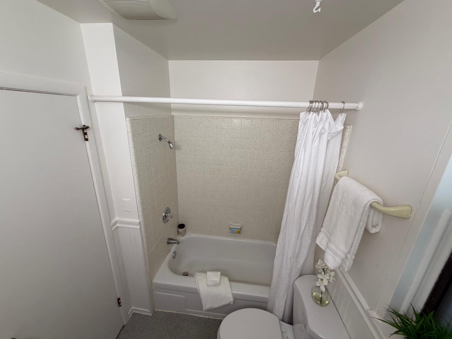 2275 5th St, Atwater, CA 95301
