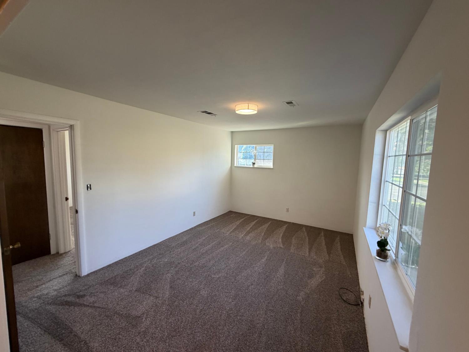 2275 5th St, Atwater, CA 95301