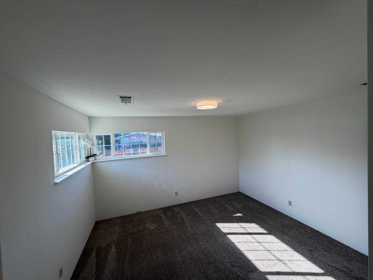 2275 5th St, Atwater, CA 95301