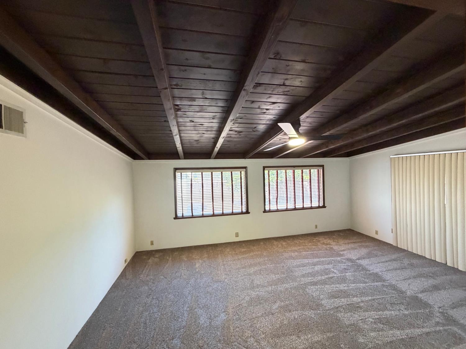 2275 5th St, Atwater, CA 95301