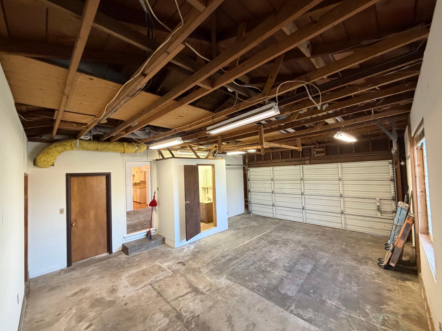 2275 5th St, Atwater, CA 95301