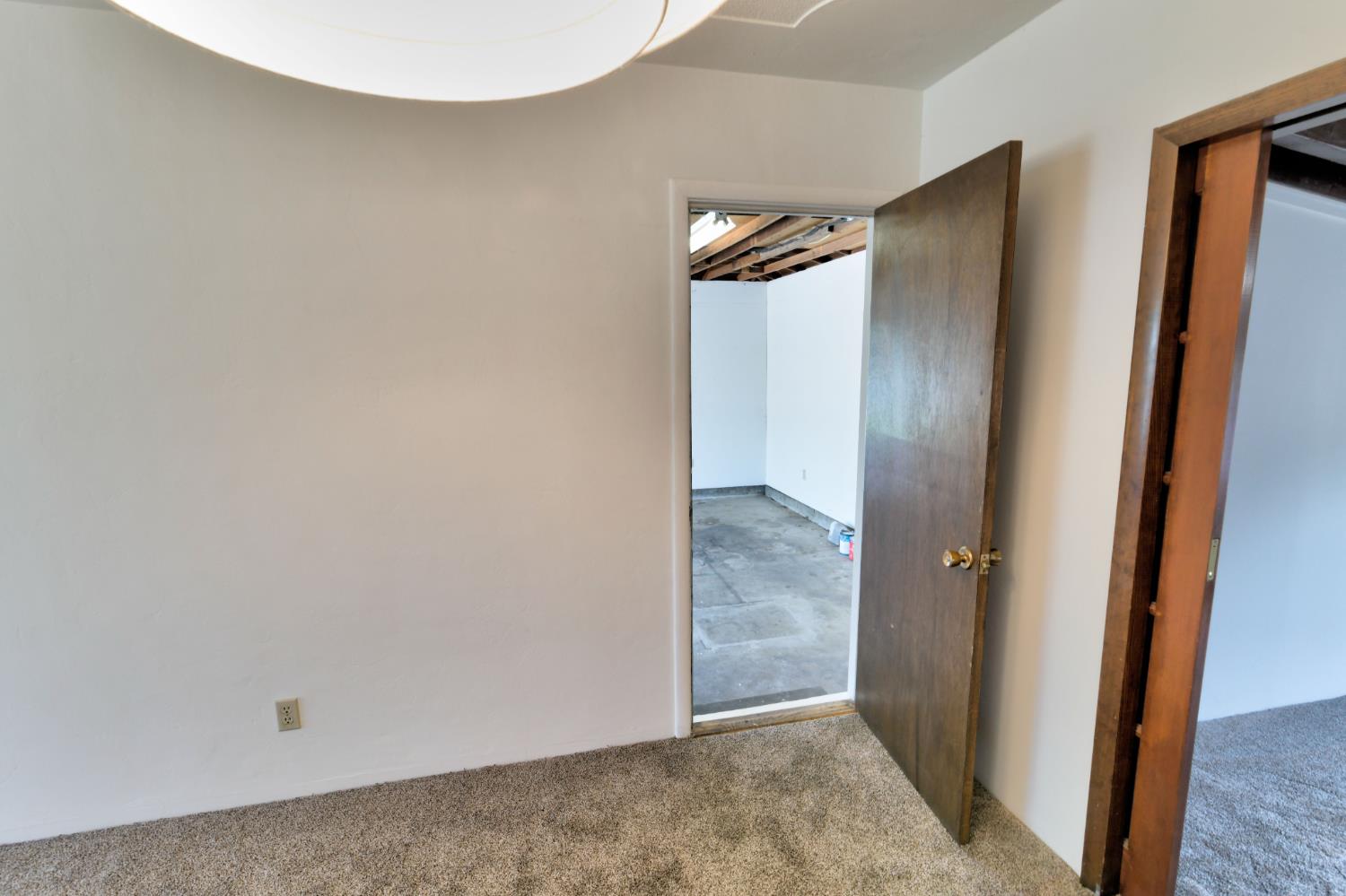 2275 5th St, Atwater, CA 95301
