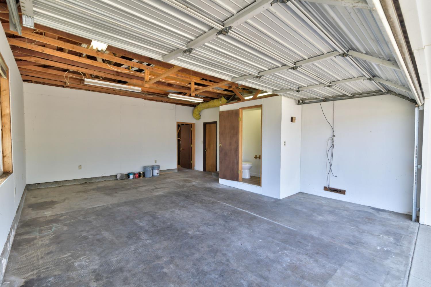 2275 5th St, Atwater, CA 95301