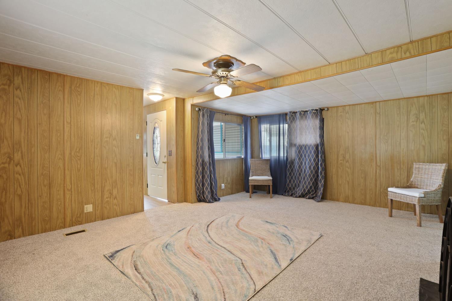 150 Pestana #37, Manteca, CA 95336