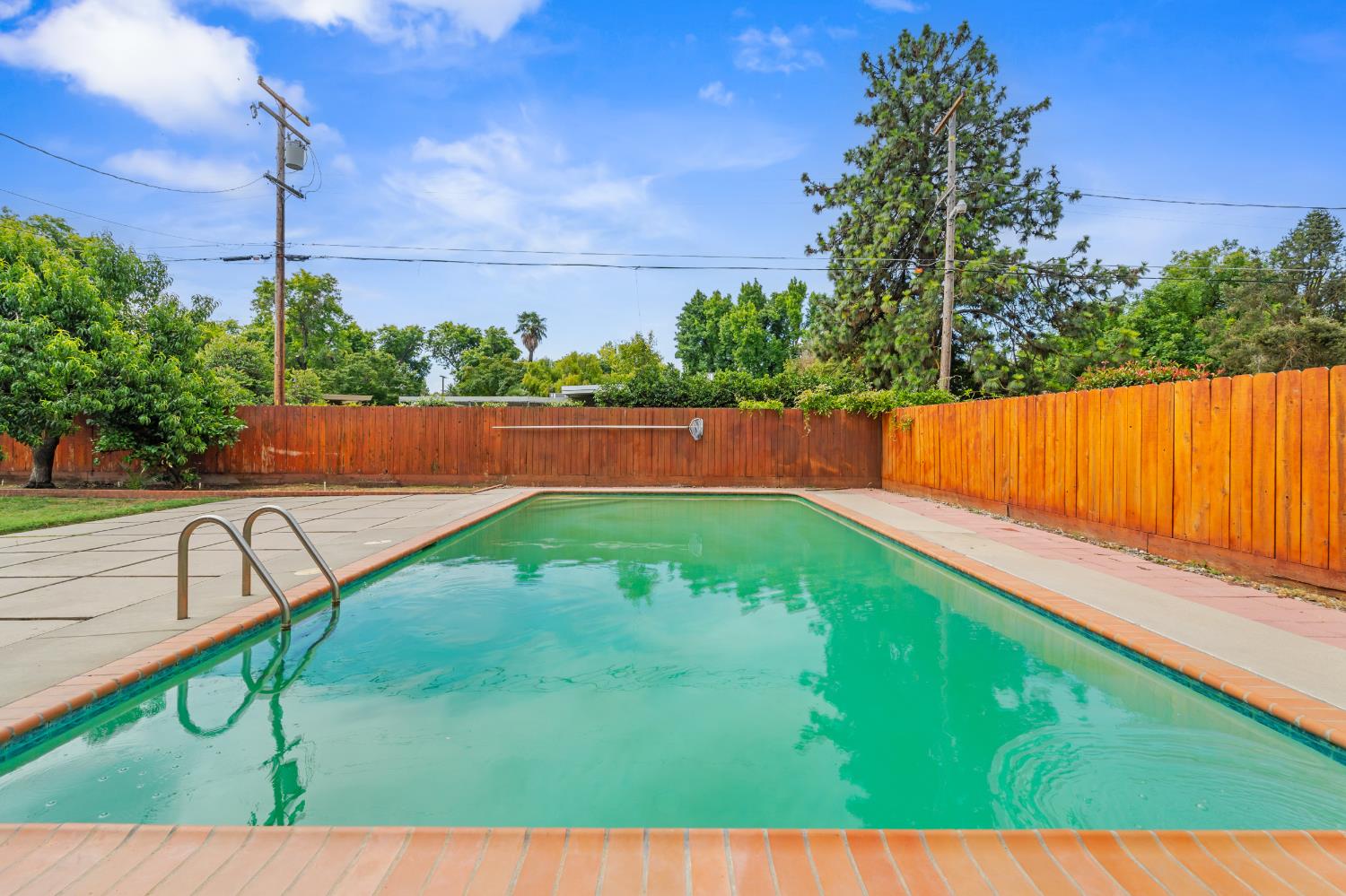 1138 Fordham Ave, Modesto, CA 95350