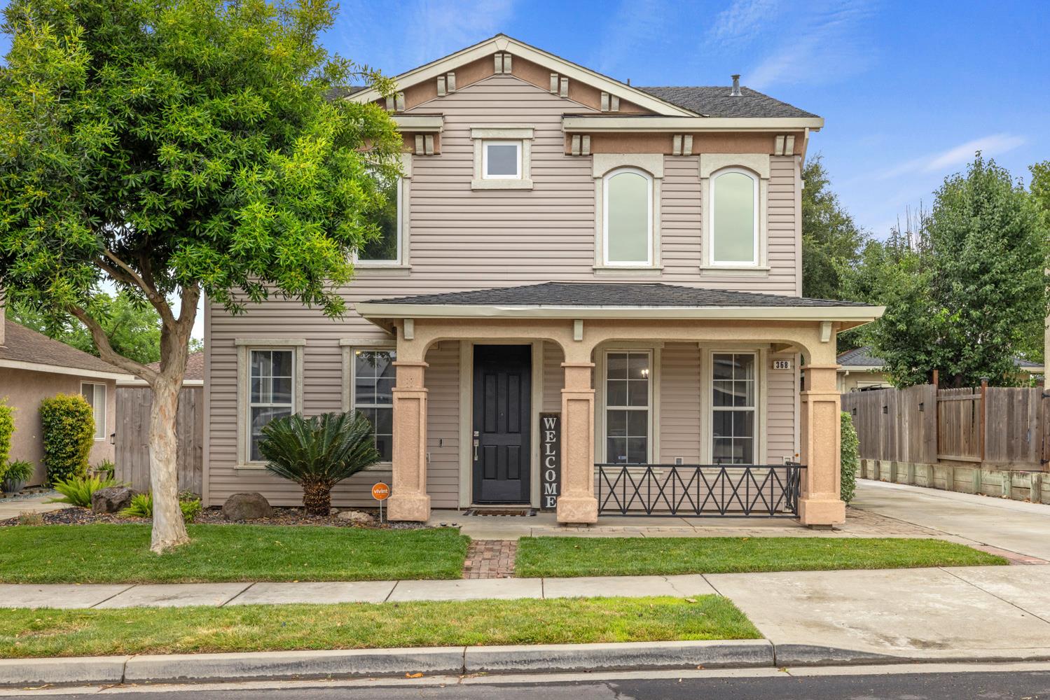 368 Nutcrest Ct, Oakdale, CA 95361