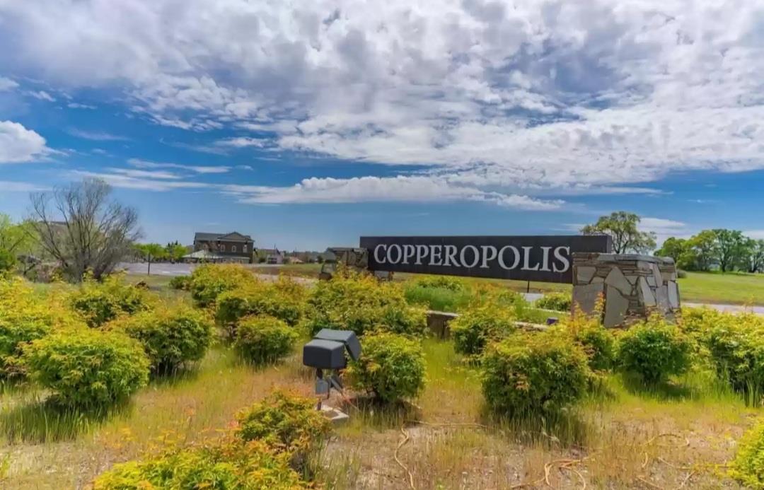 4978 Lakeshore Dr, Copperopolis, CA 95228