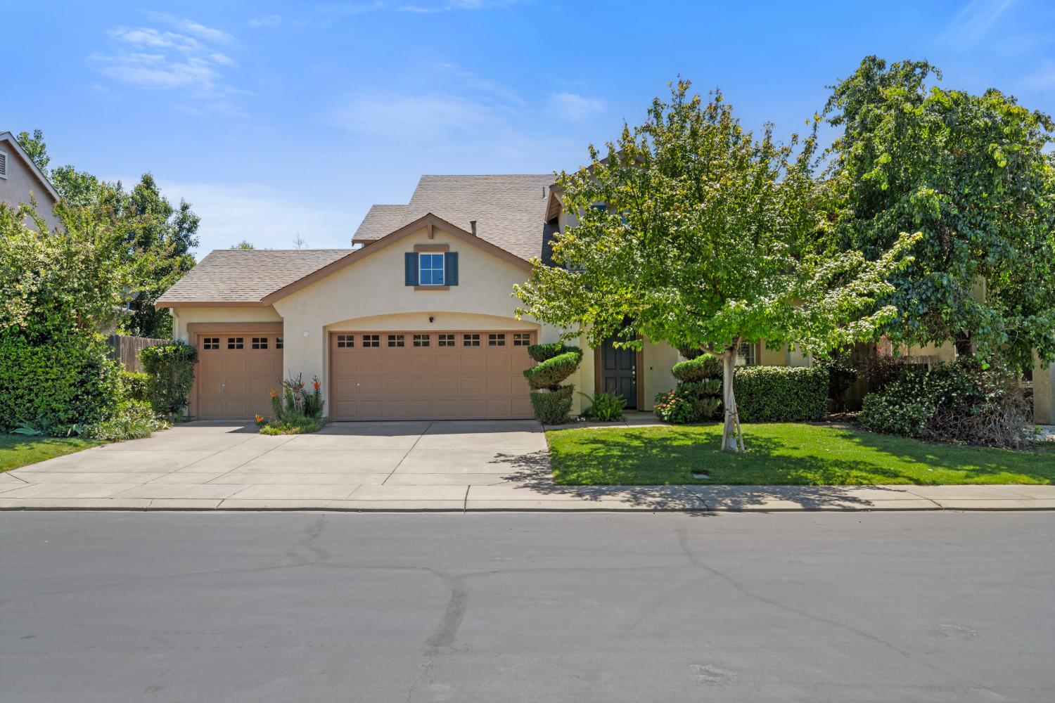 13316 Rivercrest Dr, Waterford, CA 95386