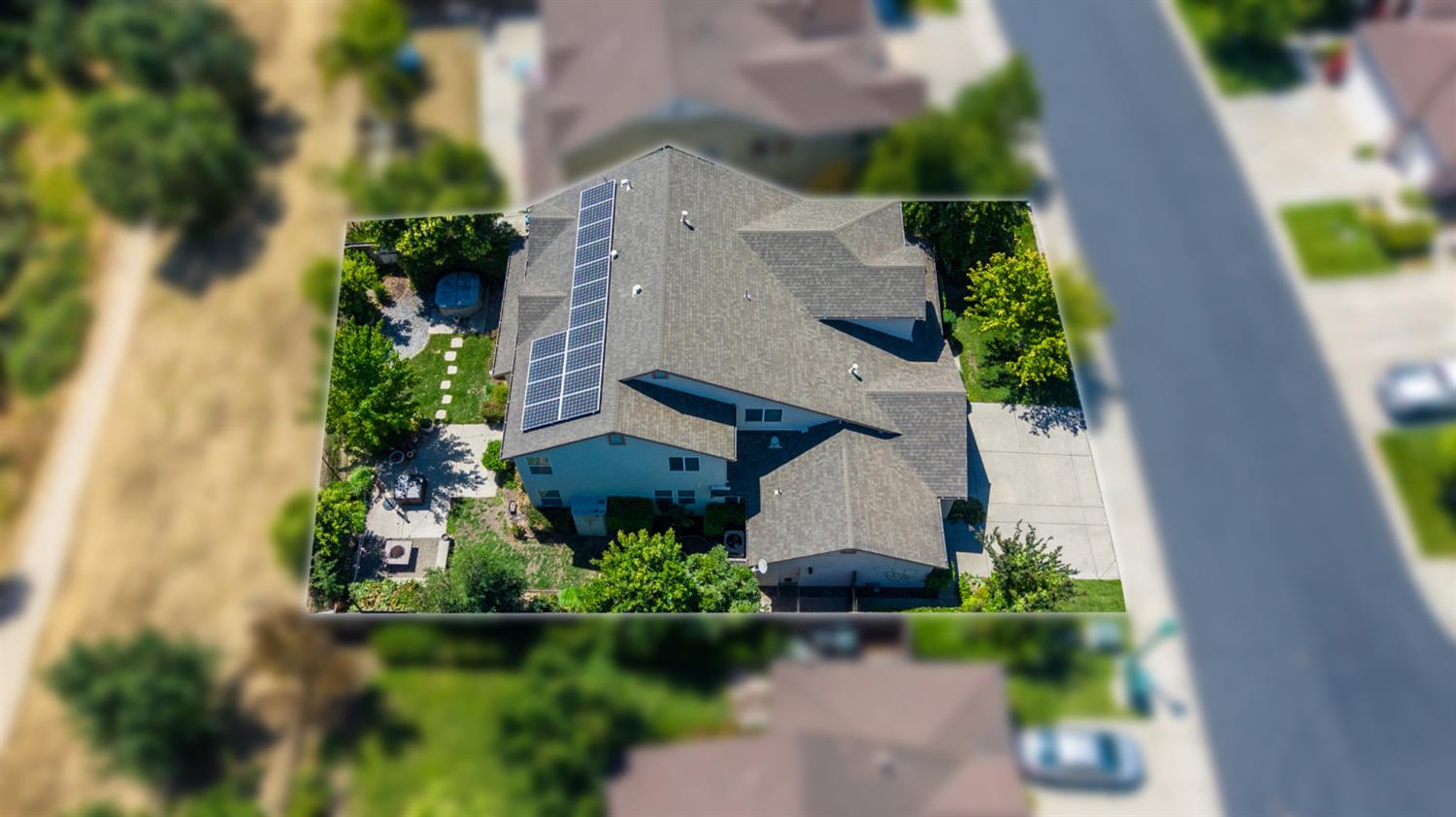 13316 Rivercrest Dr, Waterford, CA 95386